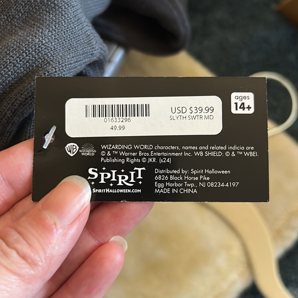 NWT Wizard World, Harry Potter Slytherin Sweater Vest - Picture 5 of 5